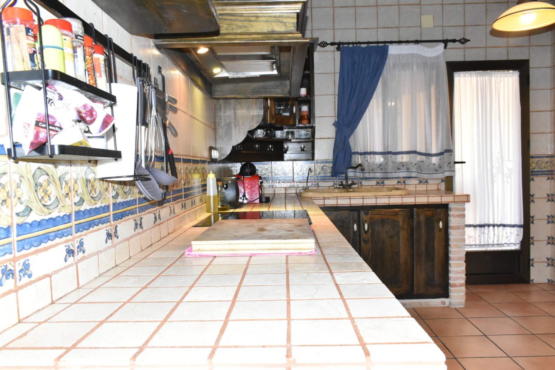 Resale - VILLA -
ALGORFA - Inland