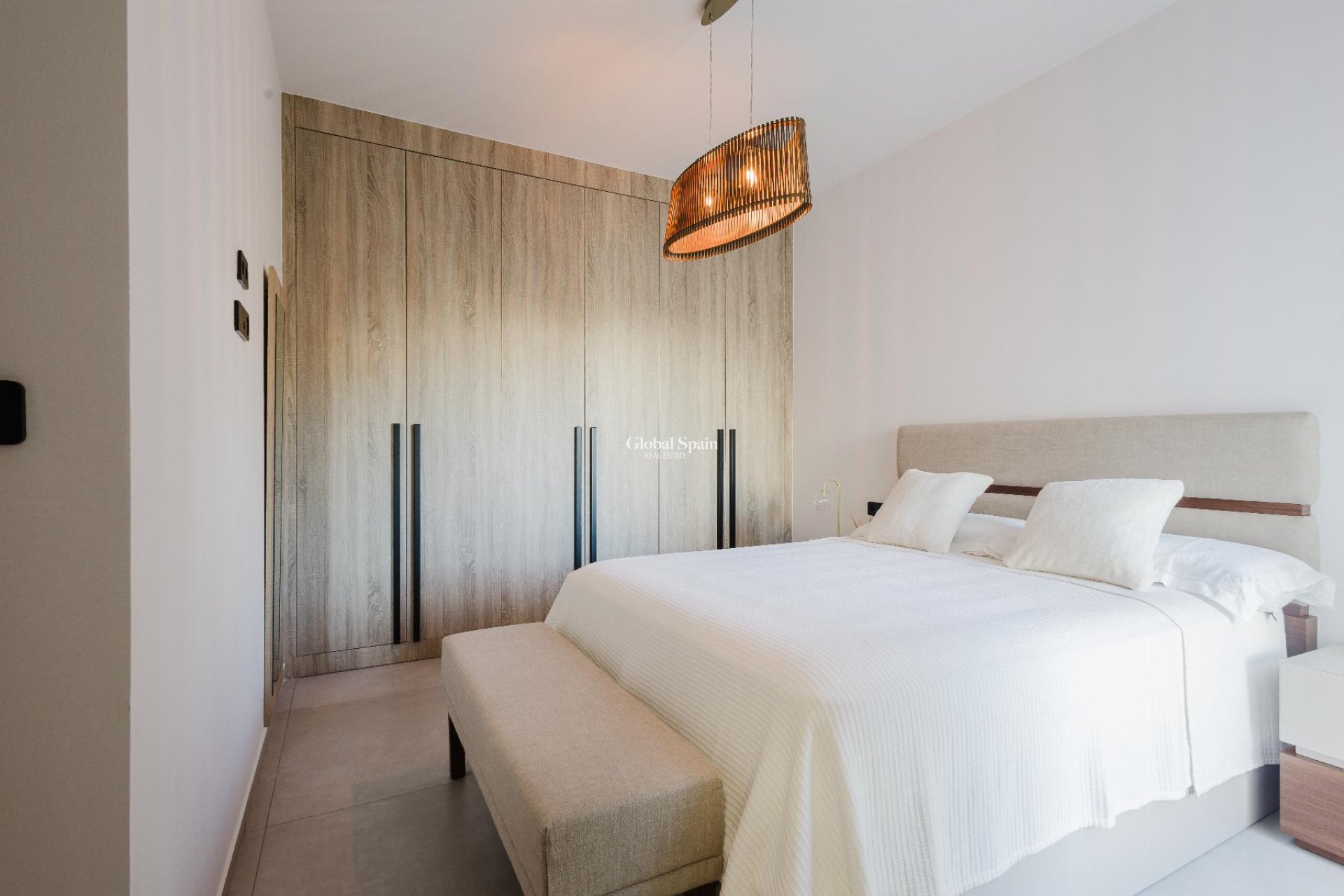 Resale - VILLA -
ALGORFA - Inland