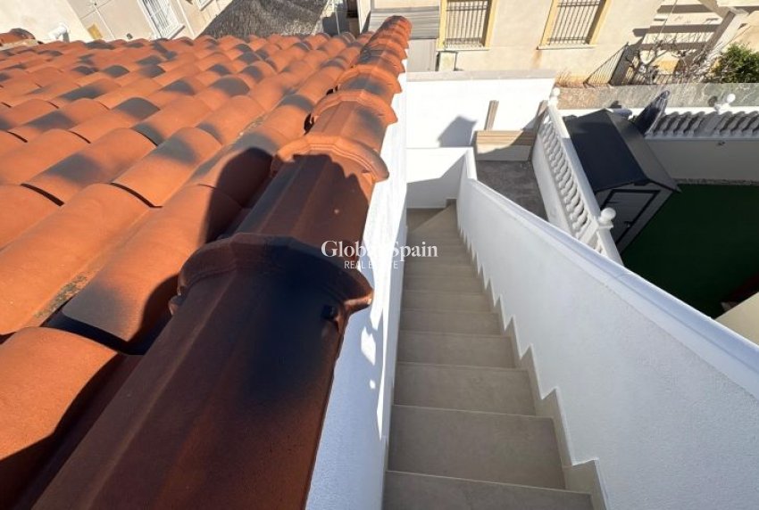 Resale - VILLA -
ALGORFA - Inland