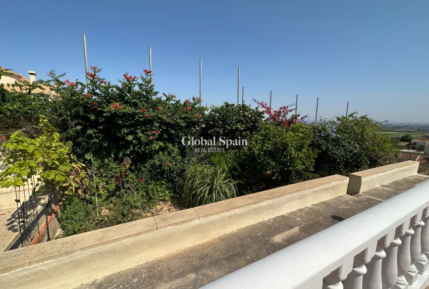 Resale - VILLA -
ALGORFA - Inland