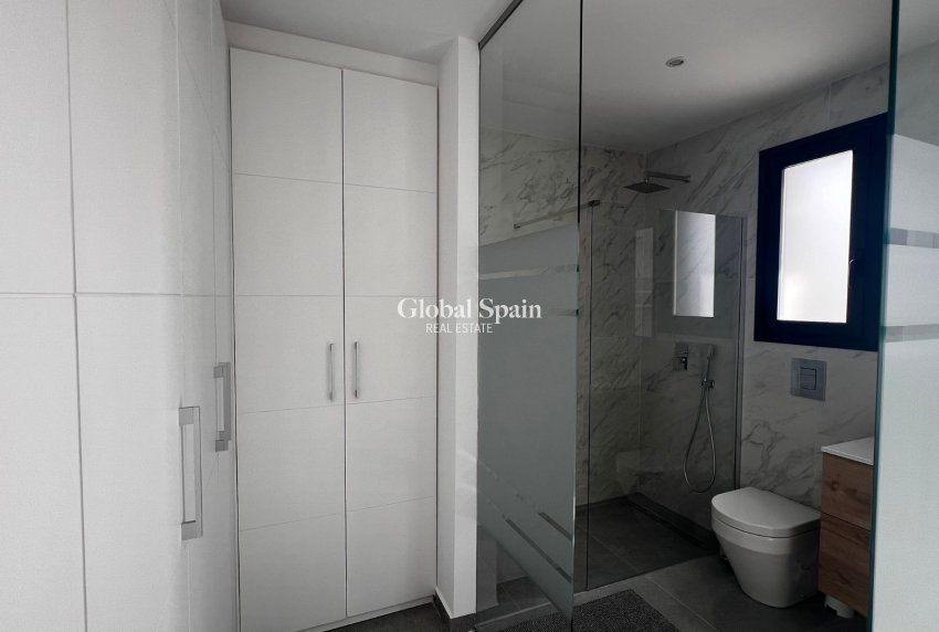 Resale - VILLA -
ALGORFA - Inland