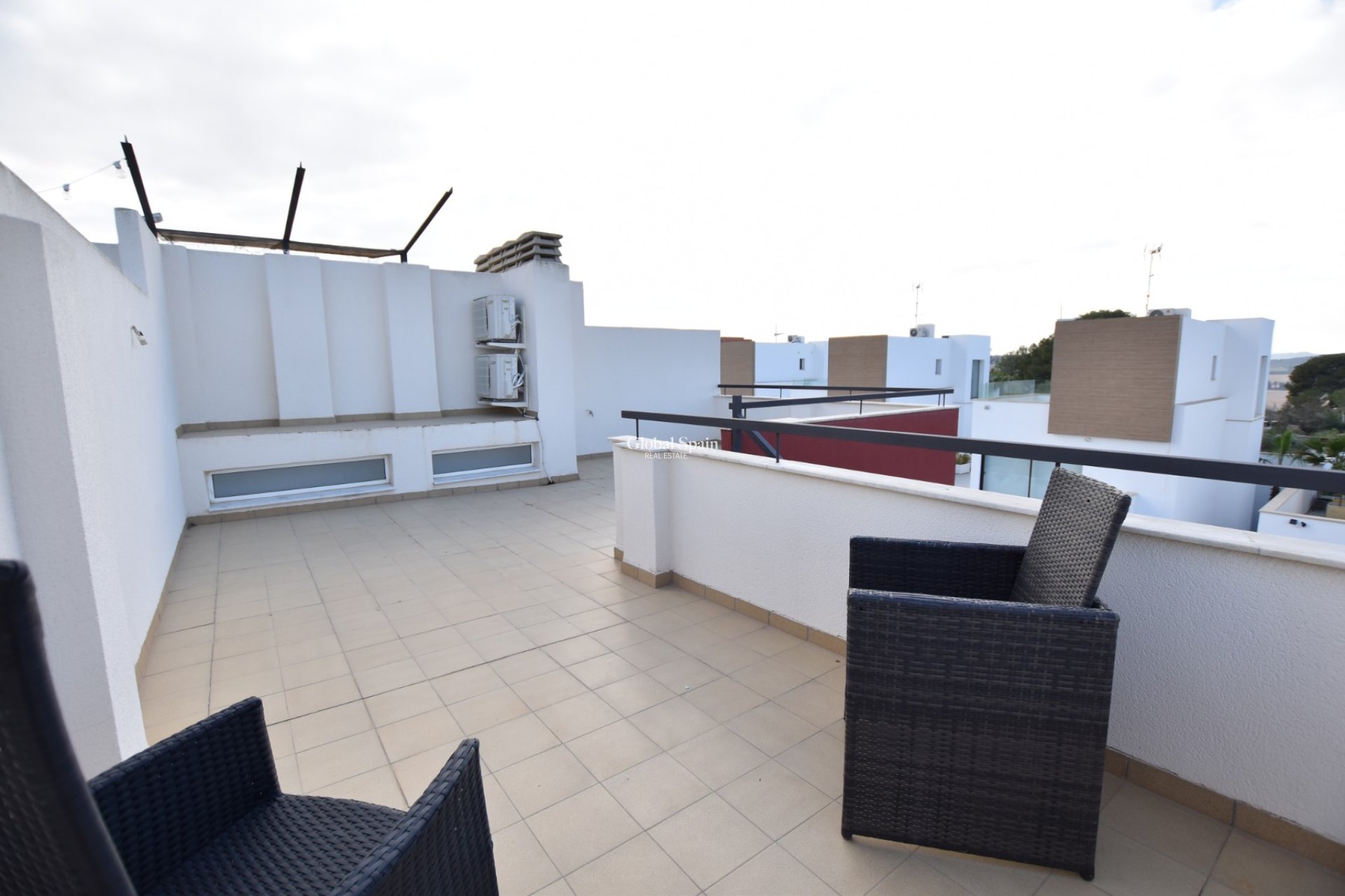 Resale - VILLA -
ALGORFA - Inland