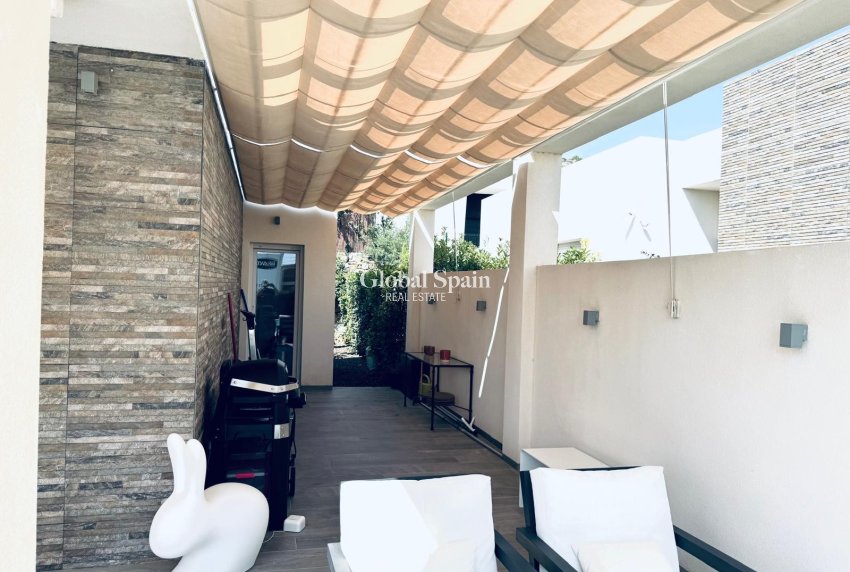 Resale - VILLA -
ALGORFA - Inland