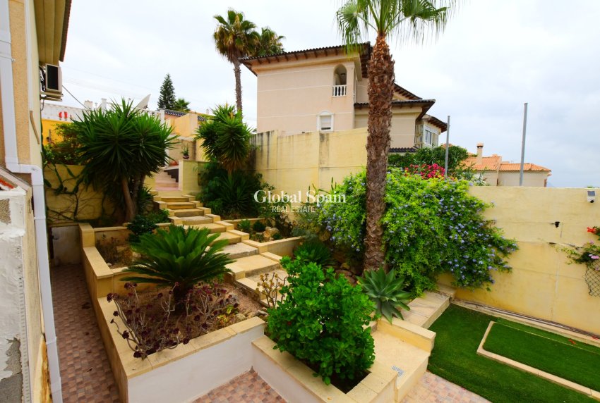 Resale - VILLA -
ALGORFA - Inland