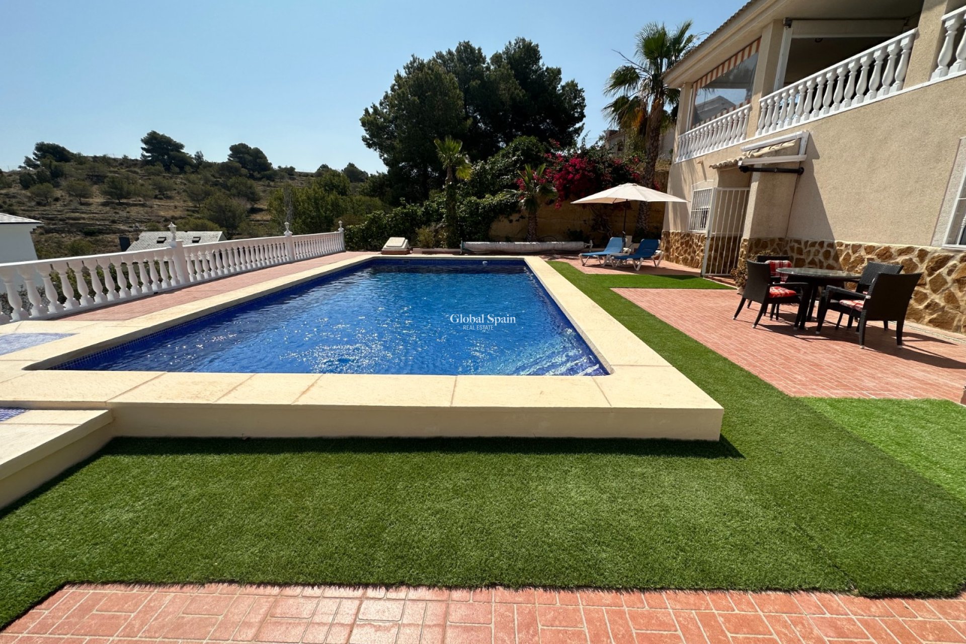 Resale - VILLA -
ALGORFA - Inland