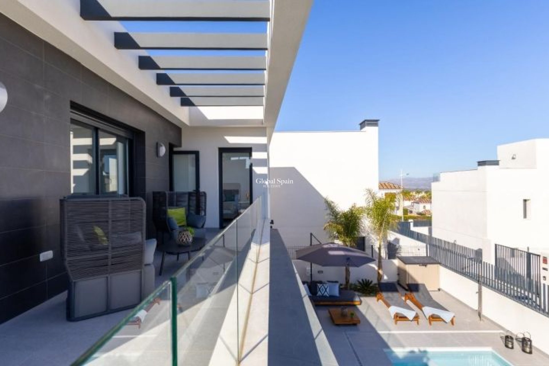 Resale - VILLA -
ALGORFA - Inland