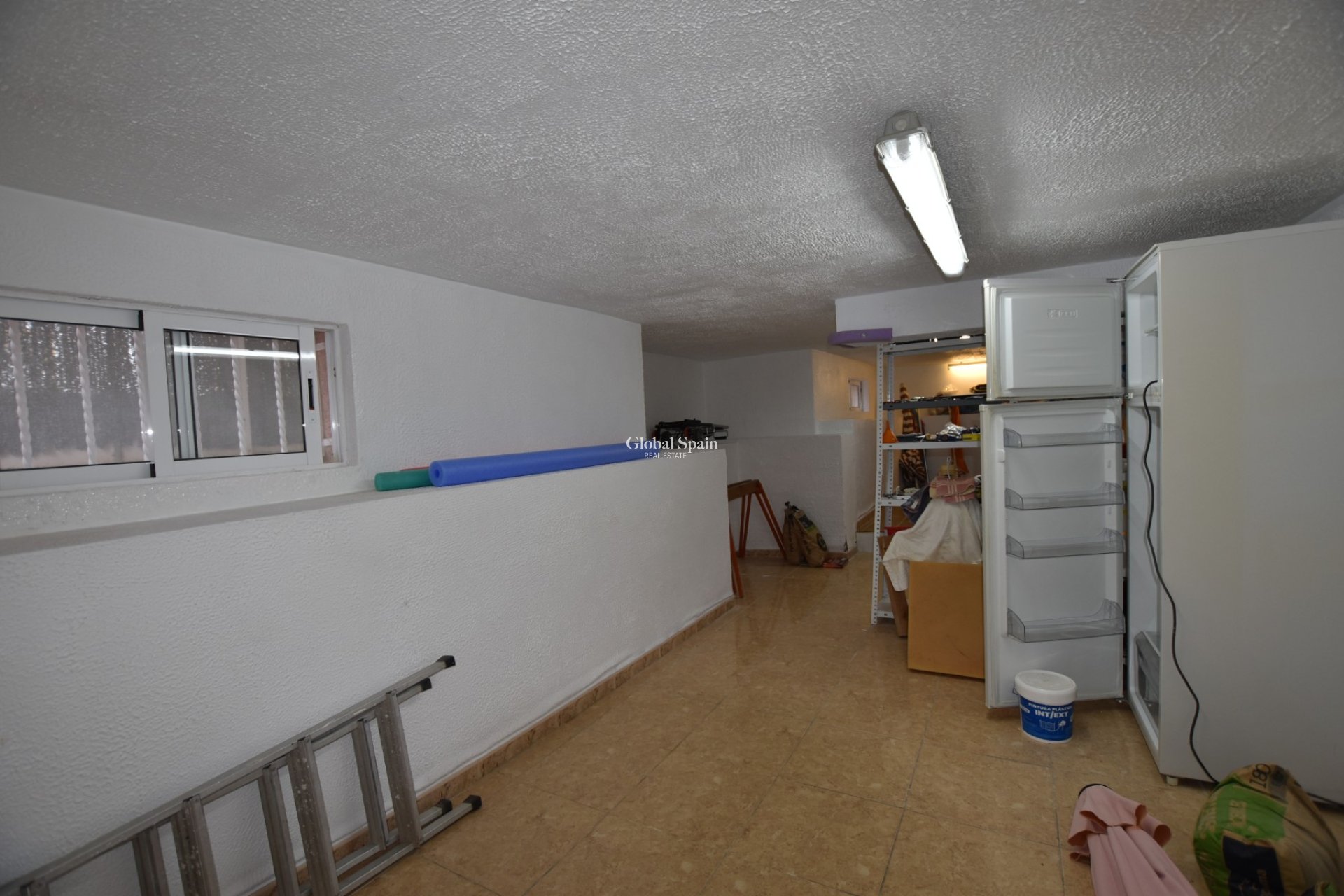 Resale - VILLA -
ALGORFA - Inland