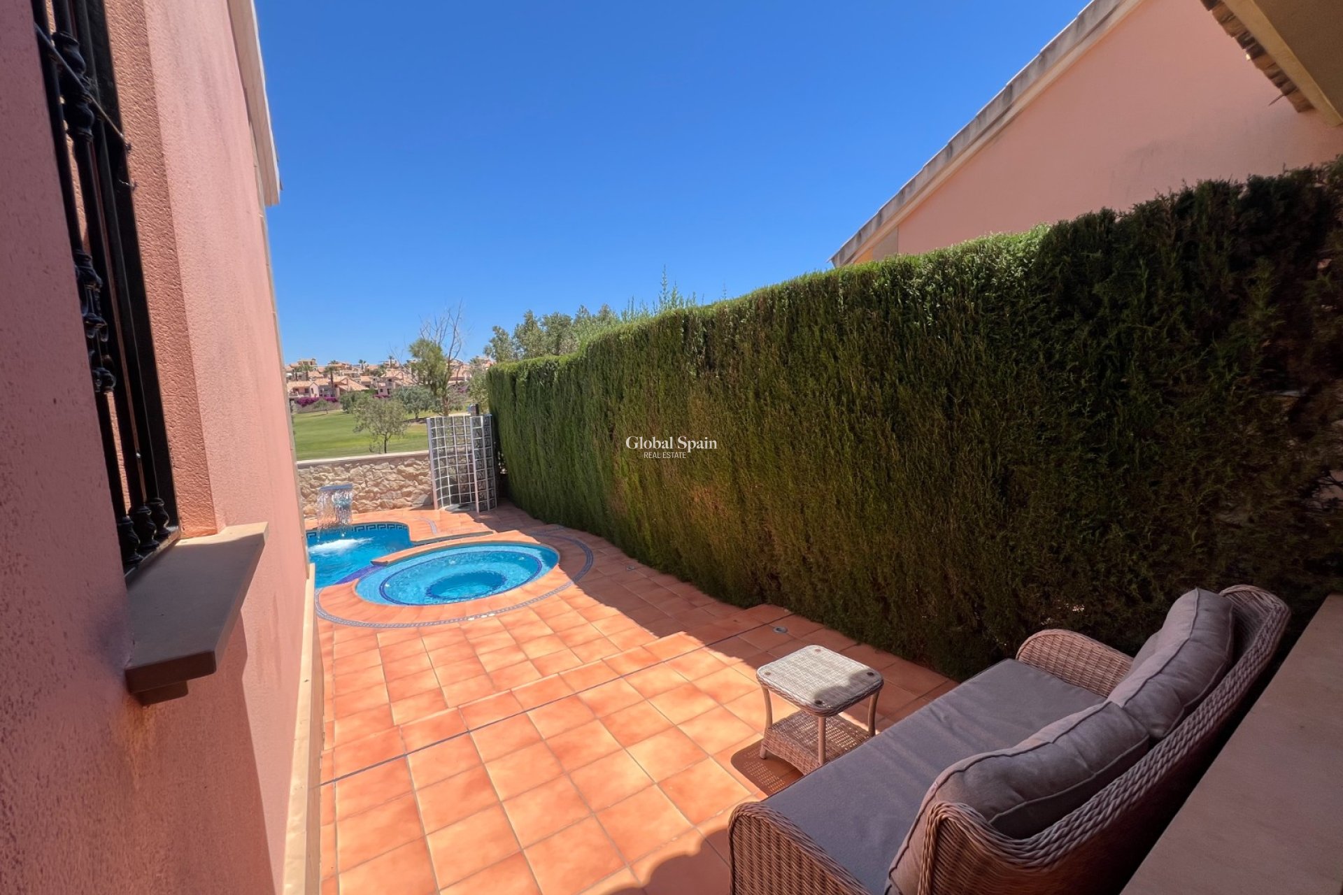 Resale - VILLA -
ALGORFA - Inland