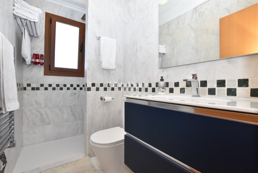 Resale - VILLA -
ALGORFA - Inland