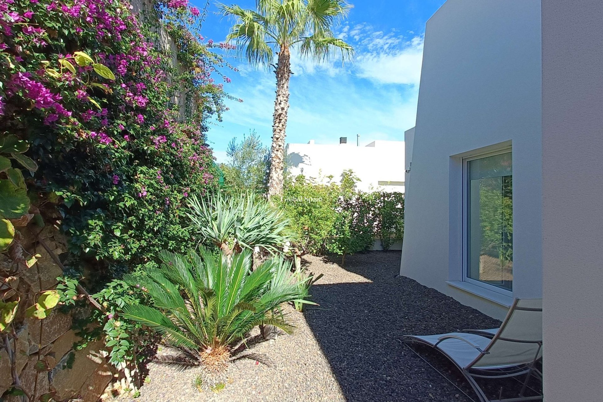 Resale - VILLA -
ALGORFA - Inland