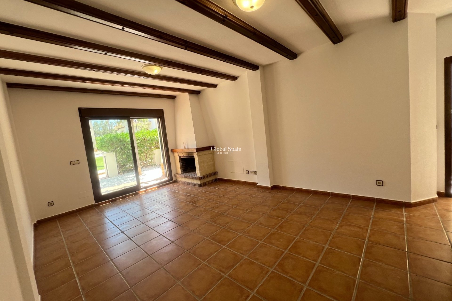 Resale - VILLA -
ALGORFA - Inland