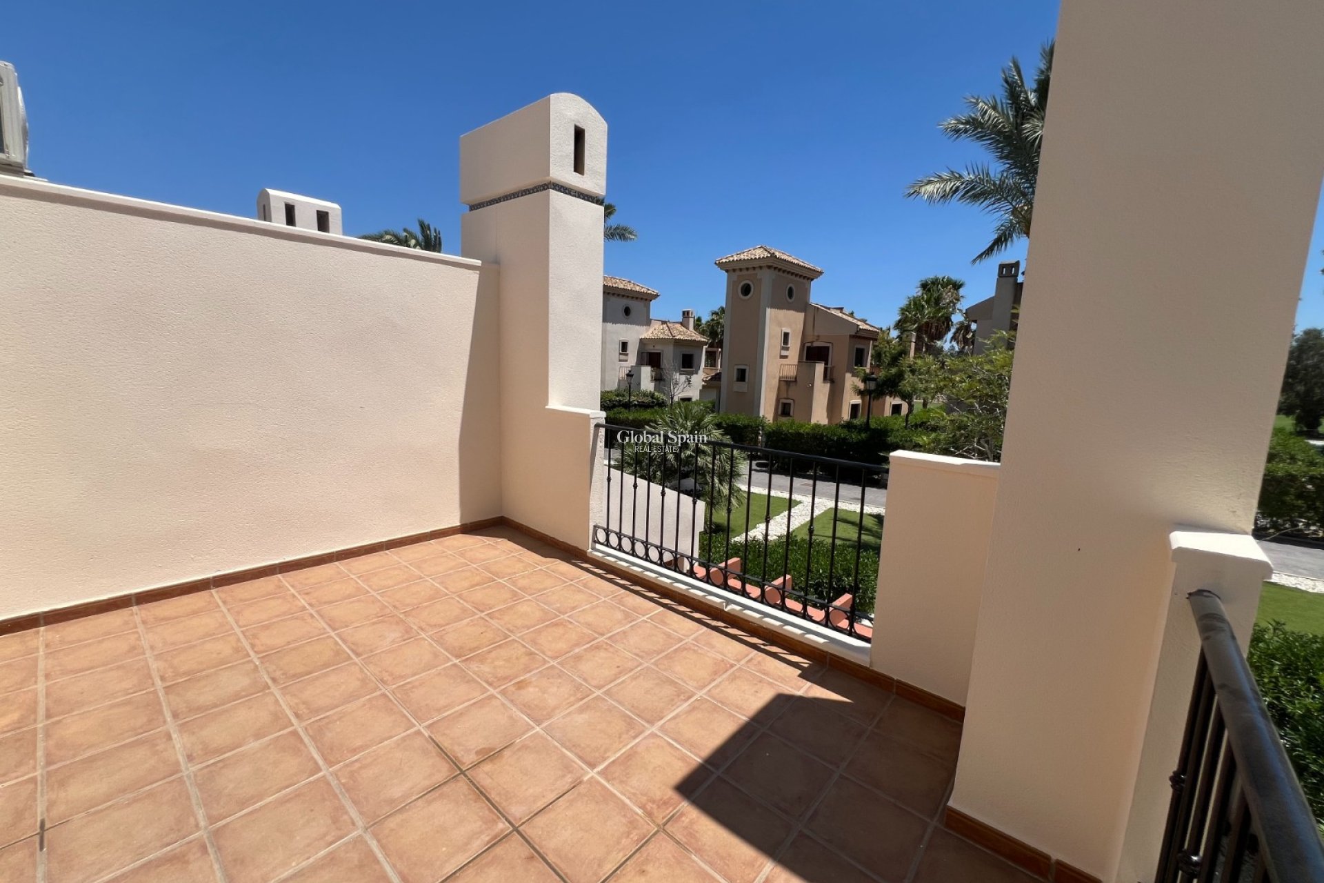 Resale - VILLA -
ALGORFA - Inland
