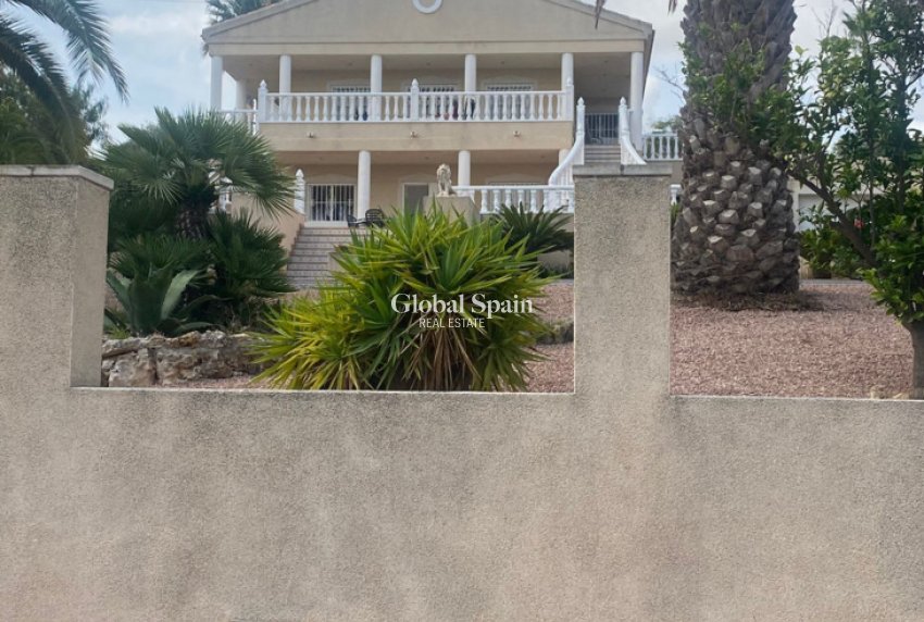 Resale - VILLA -
ALGORFA - Inland