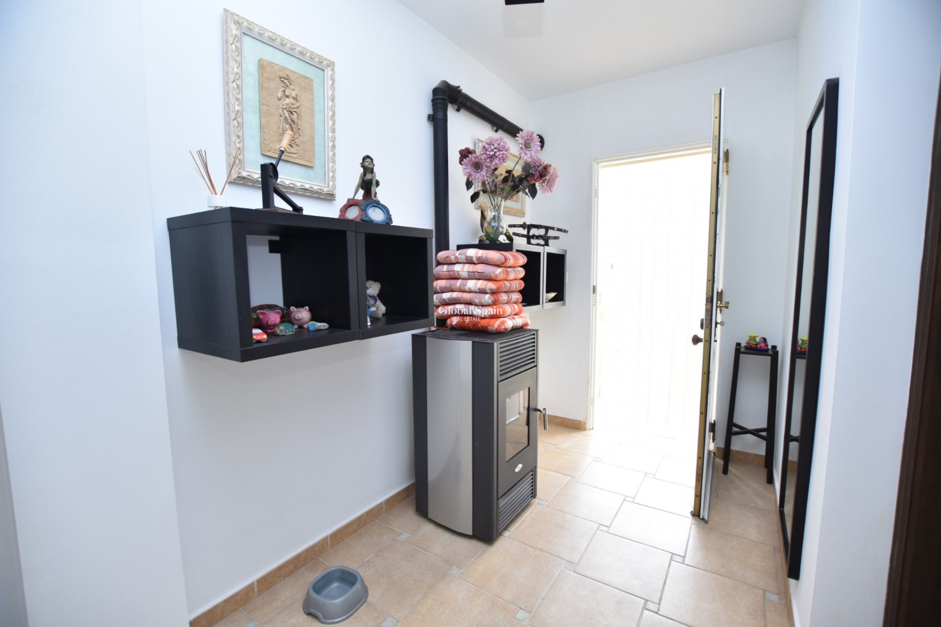 Resale - VILLA -
ALGORFA - Inland