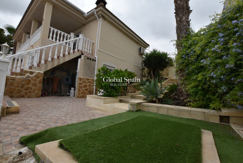 Resale - VILLA -
ALGORFA - Inland