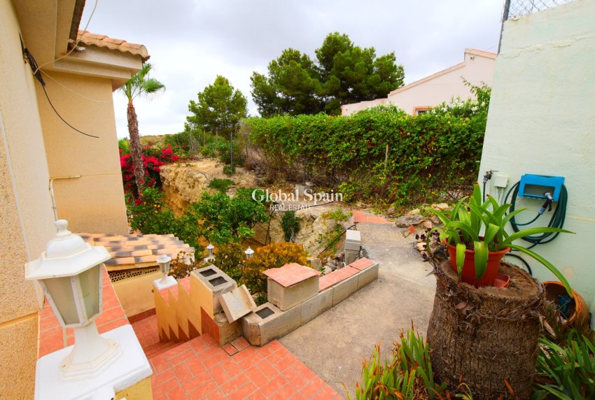 Resale - VILLA -
ALGORFA - Inland