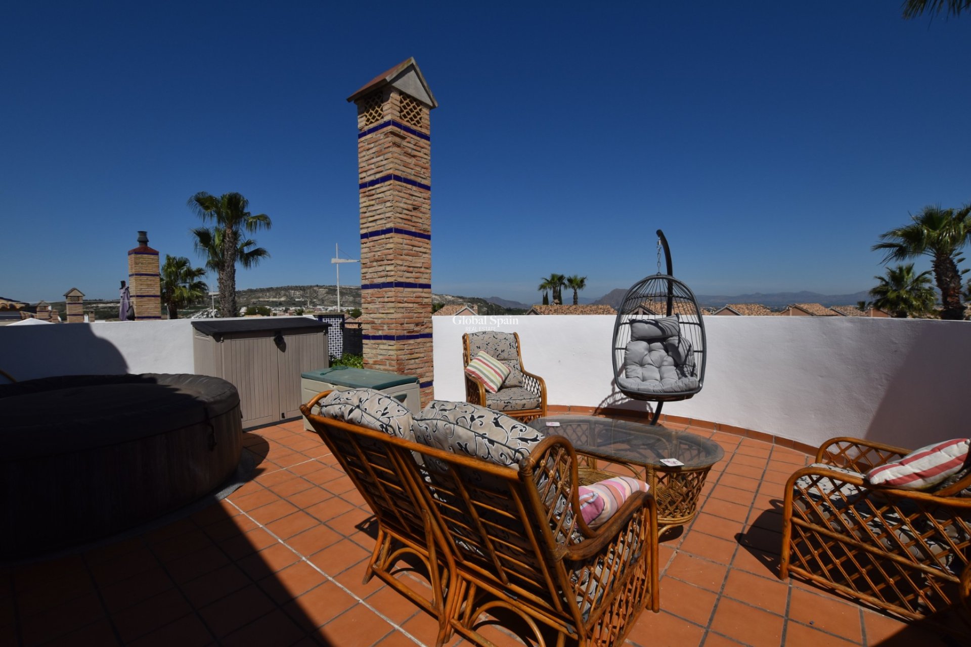 Resale - VILLA -
ALGORFA - Inland