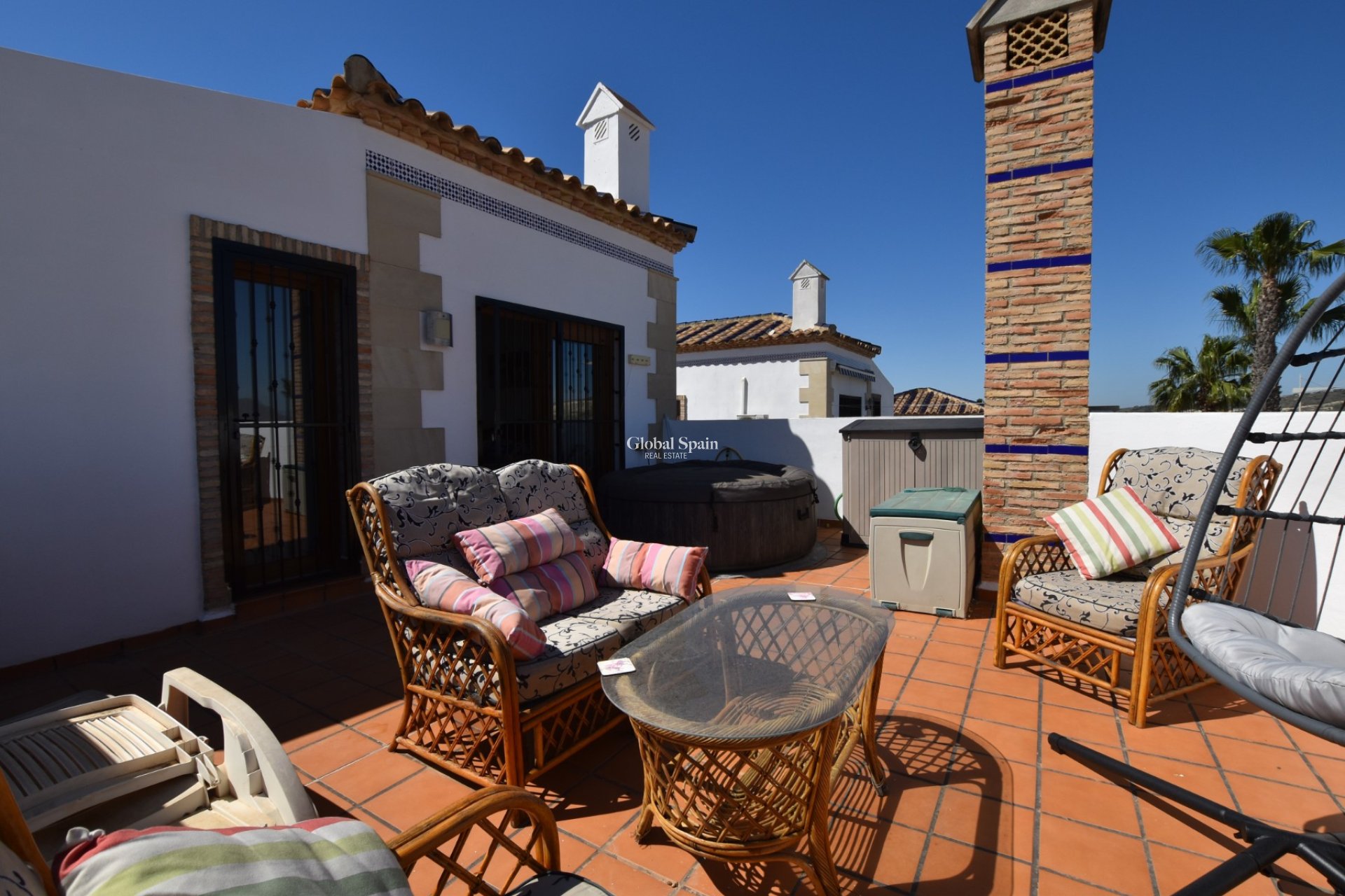 Resale - VILLA -
ALGORFA - Inland
