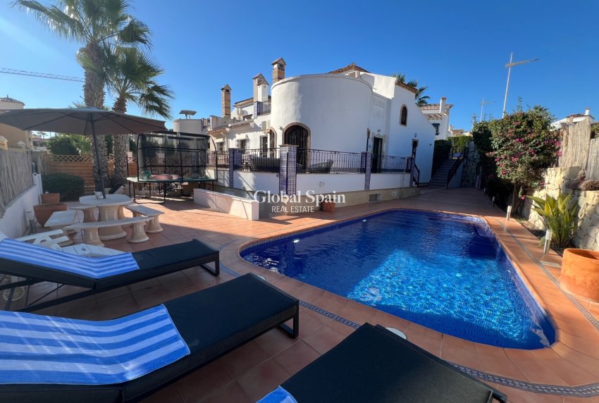 Resale - VILLA -
ALGORFA - Inland