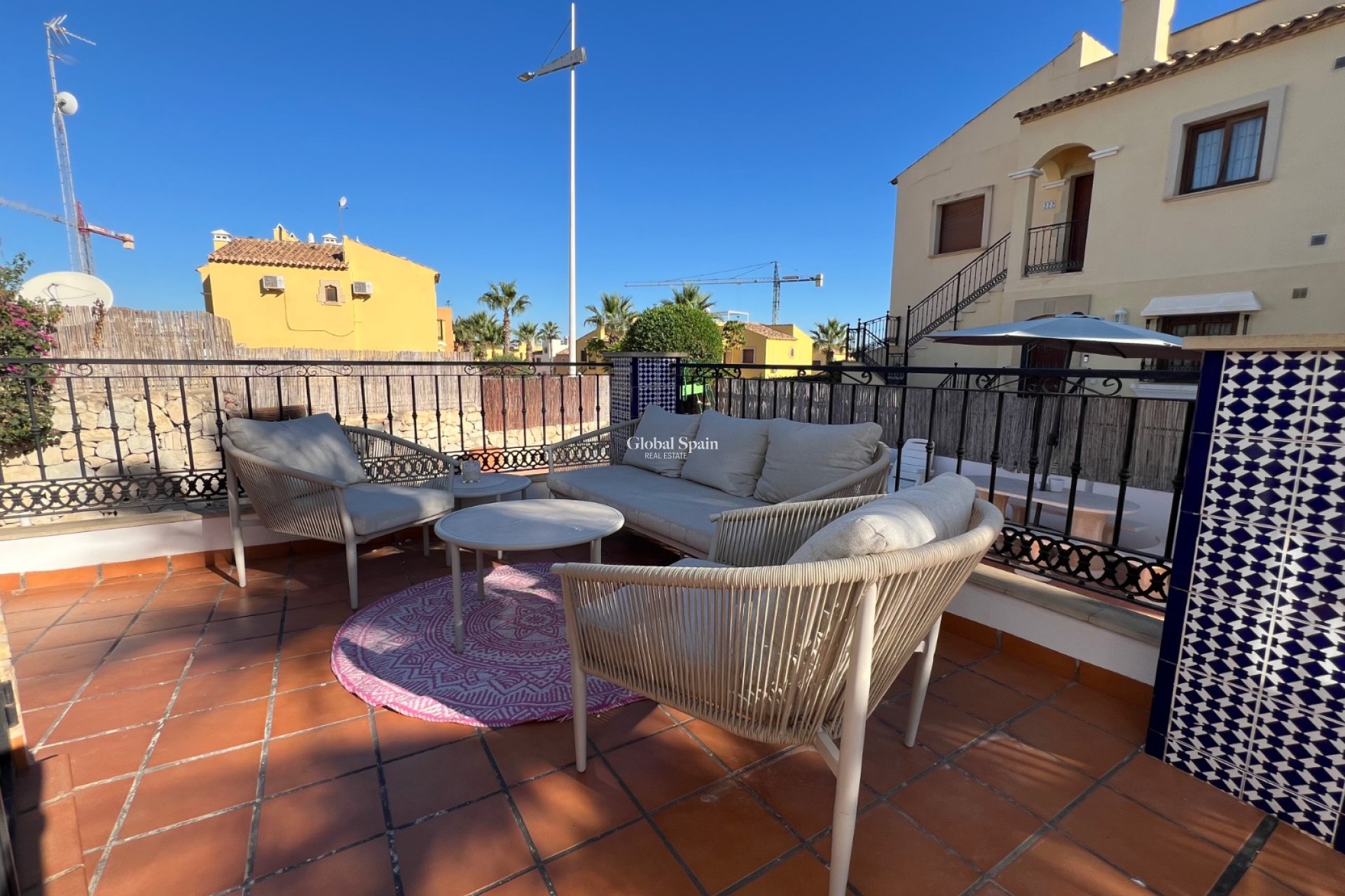 Resale - VILLA -
ALGORFA - Inland