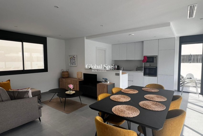 Resale - VILLA -
ALGORFA - Inland