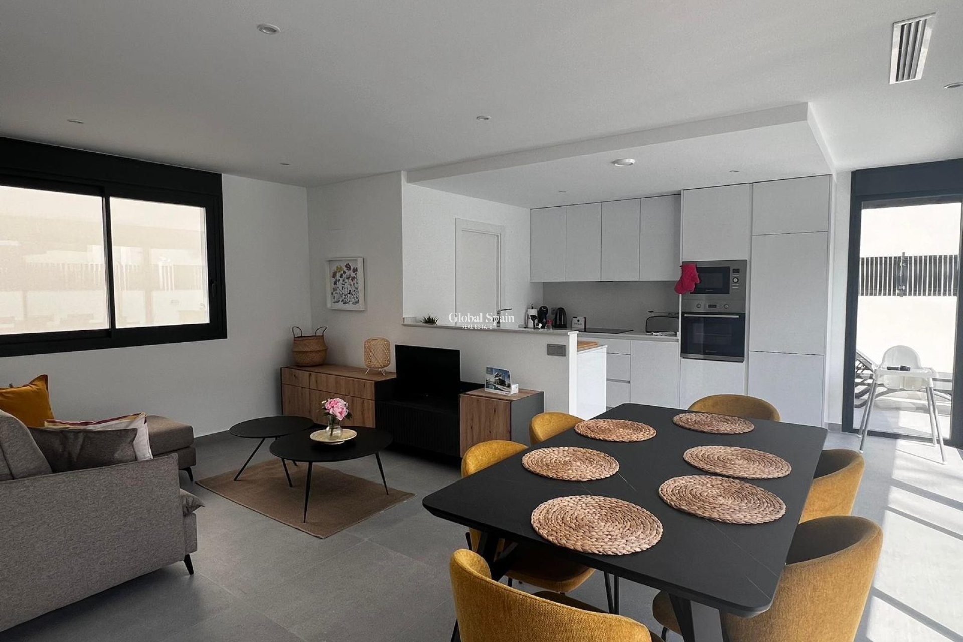 Resale - VILLA -
ALGORFA - Inland