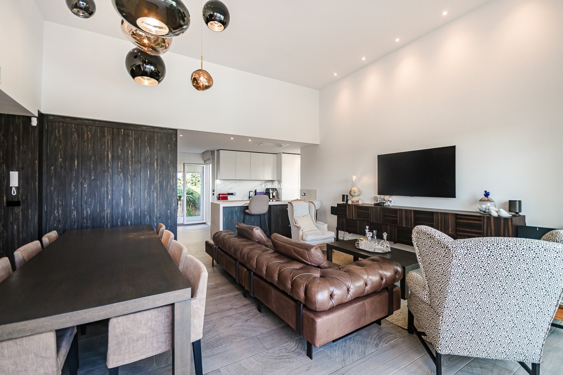 Resale - Villa -
ALGORFA - LA FINCA GOLF / ALGORFA