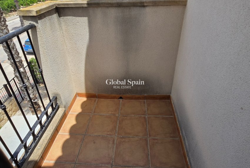 Resale - Villa -
ALGORFA - LA FINCA GOLF / ALGORFA