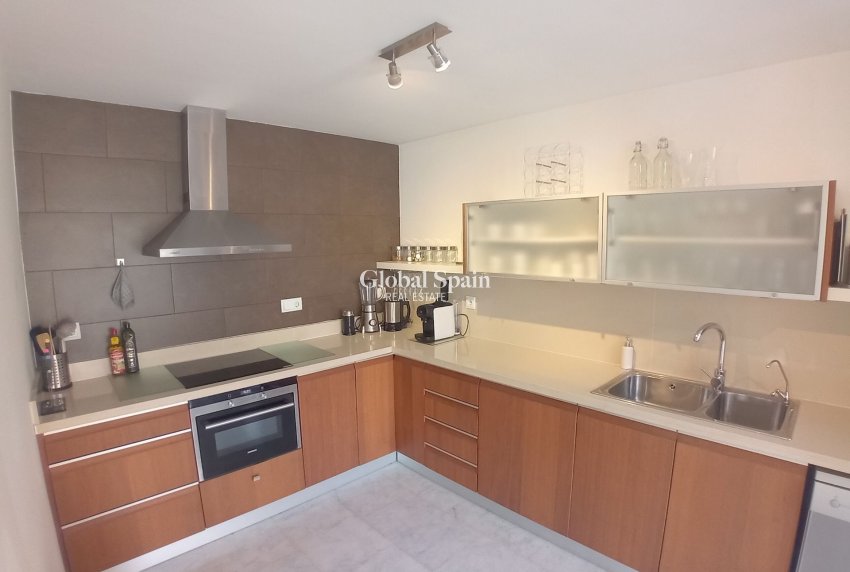 Resale - VILLA -
ALGORFA - LA FINCA GOLF / ALGORFA