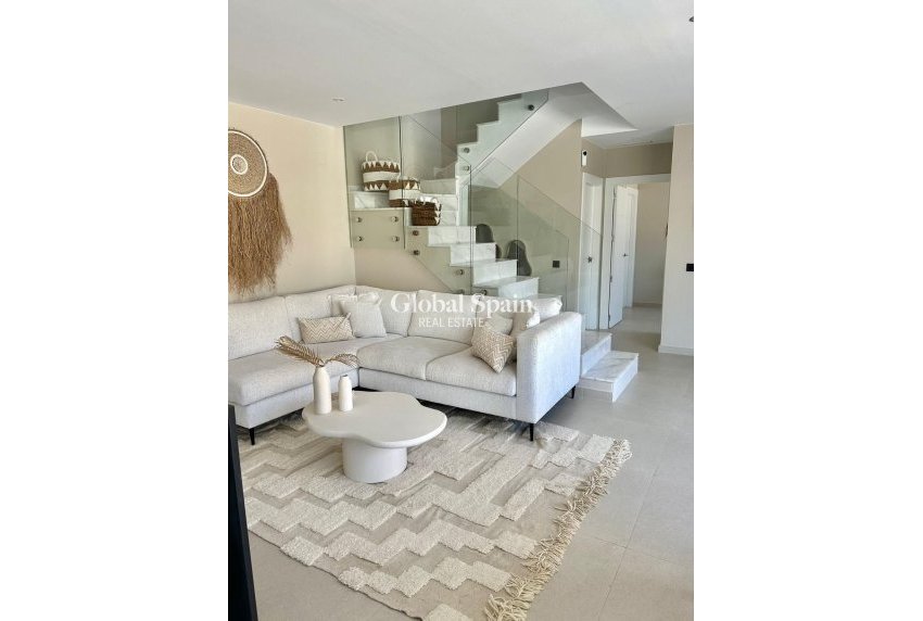 Resale - VILLA -
ALGORFA - LA FINCA GOLF / ALGORFA