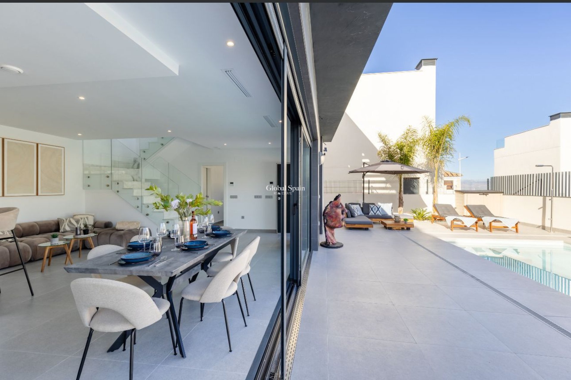 Resale - VILLA -
ALGORFA - LA FINCA GOLF / ALGORFA