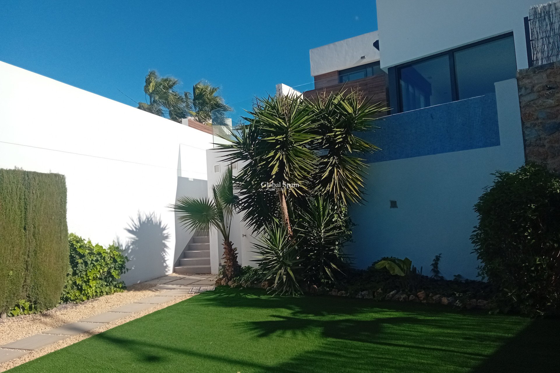 Resale - VILLA -
ALGORFA - LA FINCA GOLF / ALGORFA