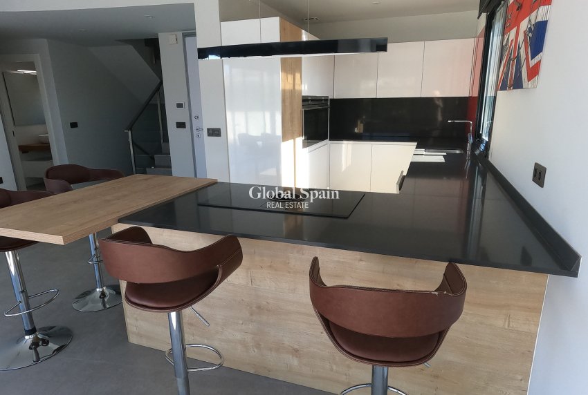 Resale - VILLA -
ALGORFA - LA FINCA GOLF / ALGORFA