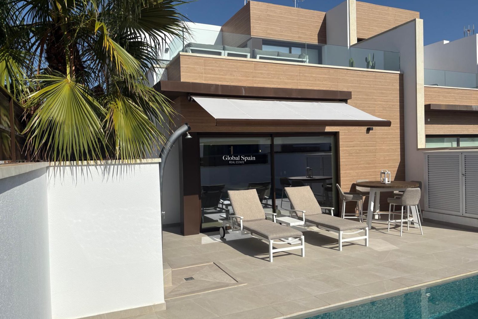 Resale - VILLA -
ALGORFA - LA FINCA GOLF / ALGORFA