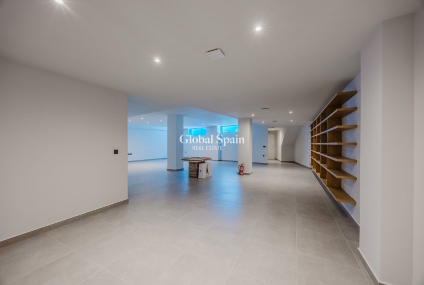 Resale - VILLA -
ALGORFA - LA FINCA GOLF / ALGORFA