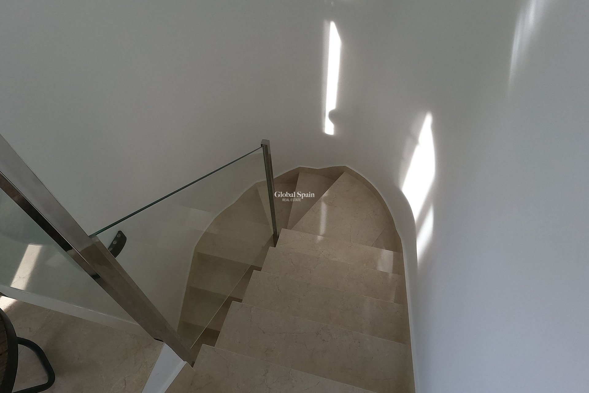 Resale - VILLA -
ALGORFA - LA FINCA GOLF / ALGORFA