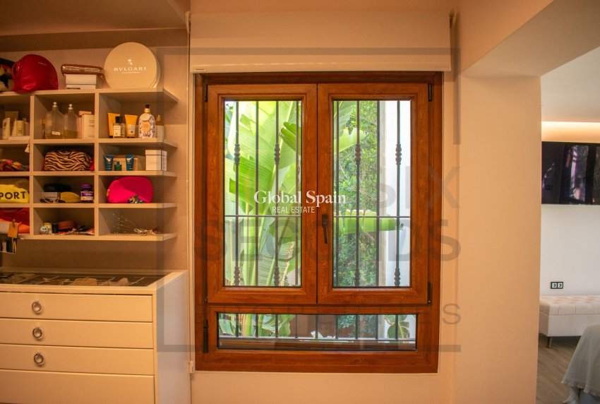 Resale - VILLA -
ALGORFA - LA FINCA GOLF / ALGORFA