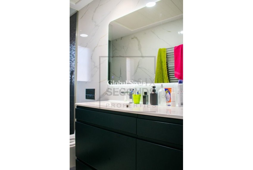 Resale - VILLA -
ALGORFA - LA FINCA GOLF / ALGORFA