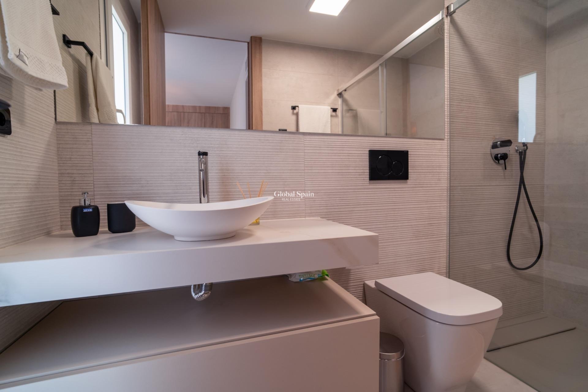 Resale - VILLA -
ALGORFA - LA FINCA GOLF / ALGORFA