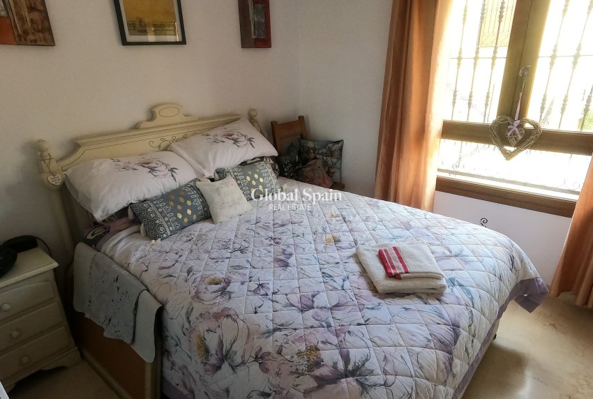 Resale - VILLA -
ALGORFA - LA FINCA GOLF / ALGORFA