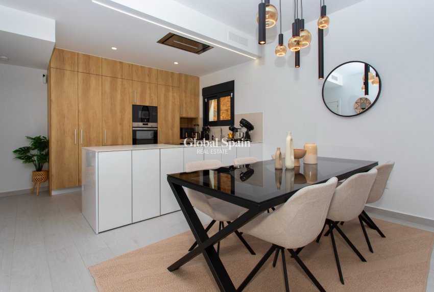 Resale - VILLA -
ALGORFA - LA FINCA GOLF / ALGORFA