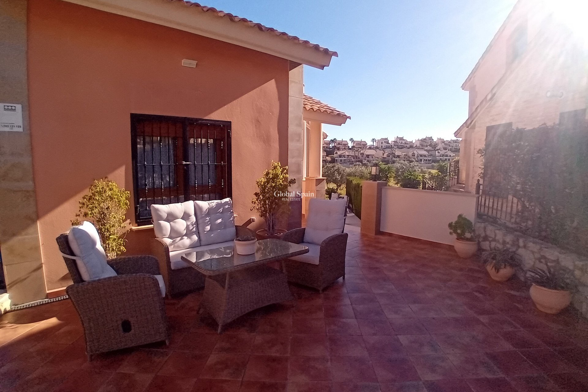 Resale - VILLA -
ALGORFA - LA FINCA GOLF / ALGORFA