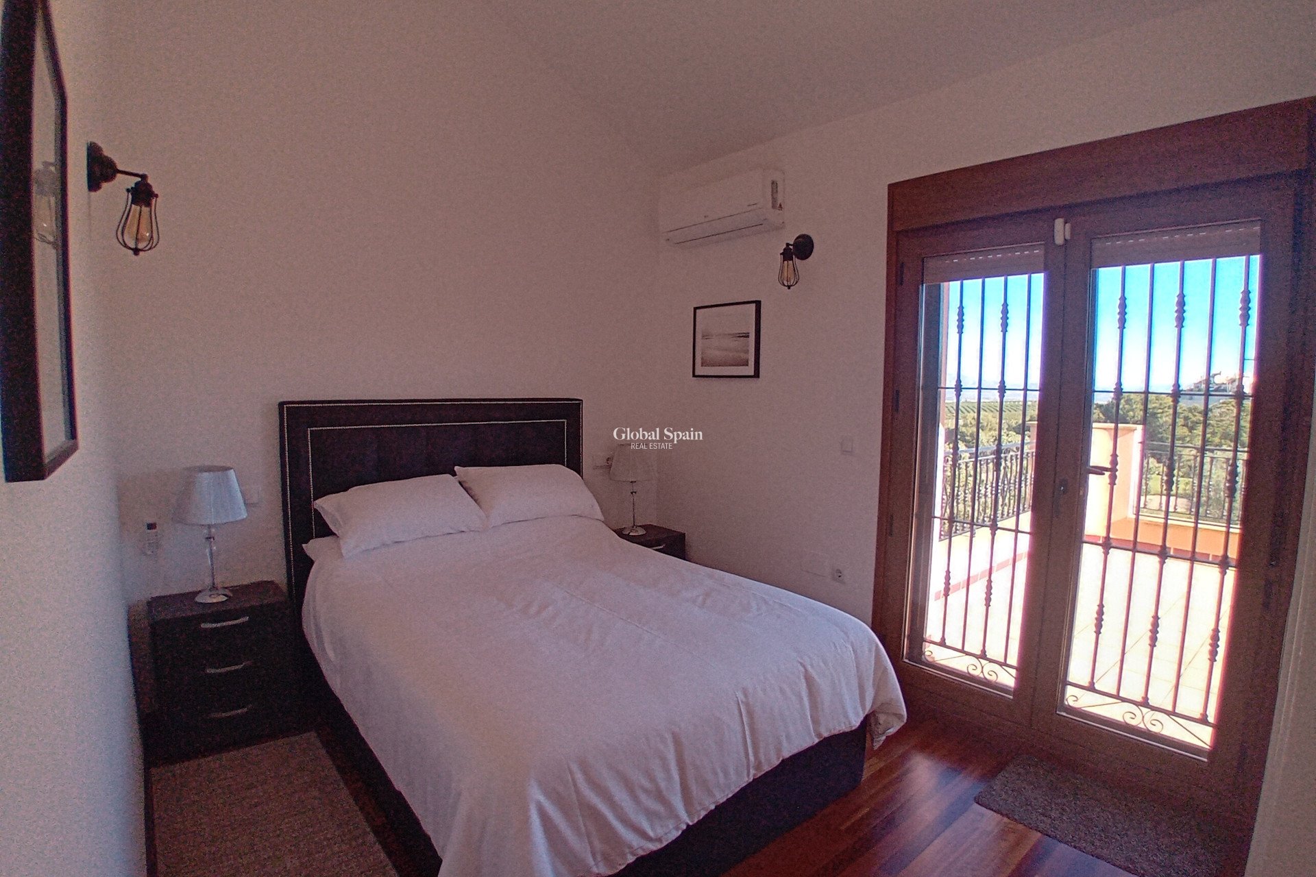 Resale - VILLA -
ALGORFA - LA FINCA GOLF / ALGORFA