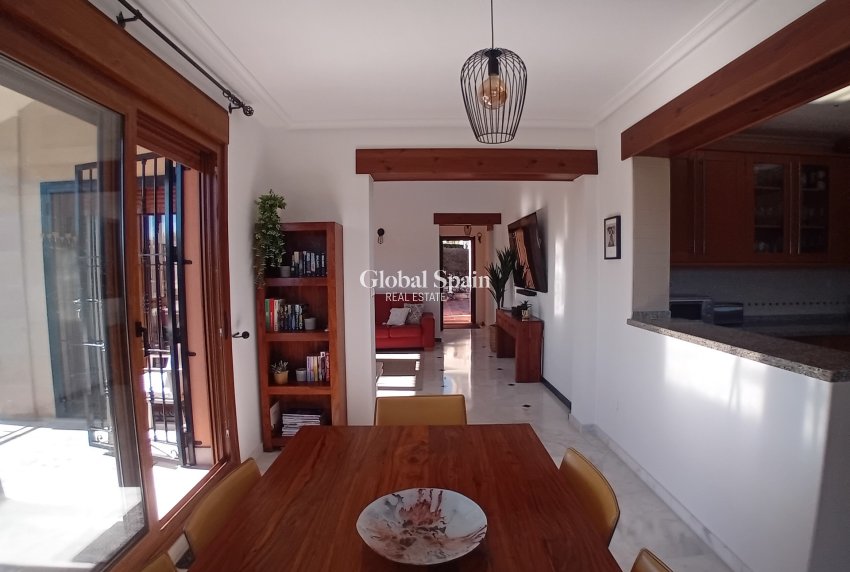 Resale - VILLA -
ALGORFA - LA FINCA GOLF / ALGORFA