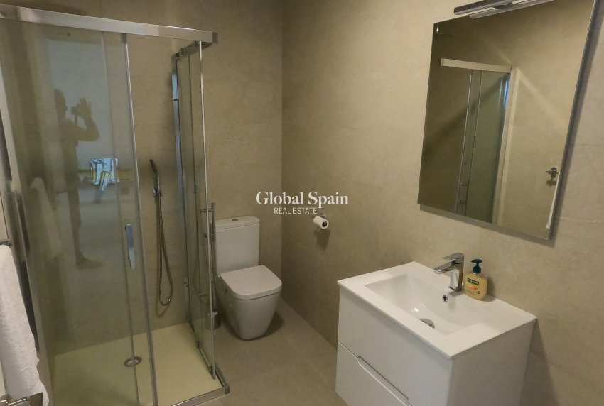 Resale - VILLA -
ALGORFA - LA FINCA GOLF / ALGORFA