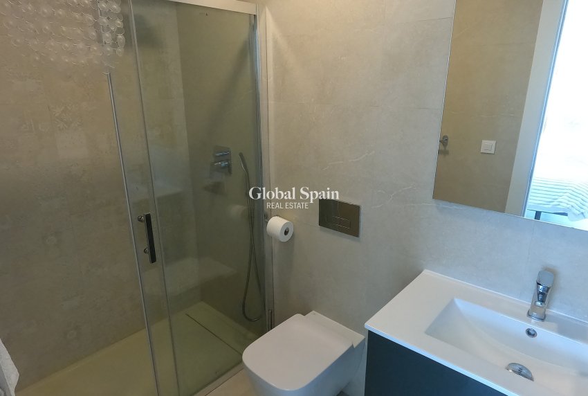 Resale - VILLA -
ALGORFA - LA FINCA GOLF / ALGORFA