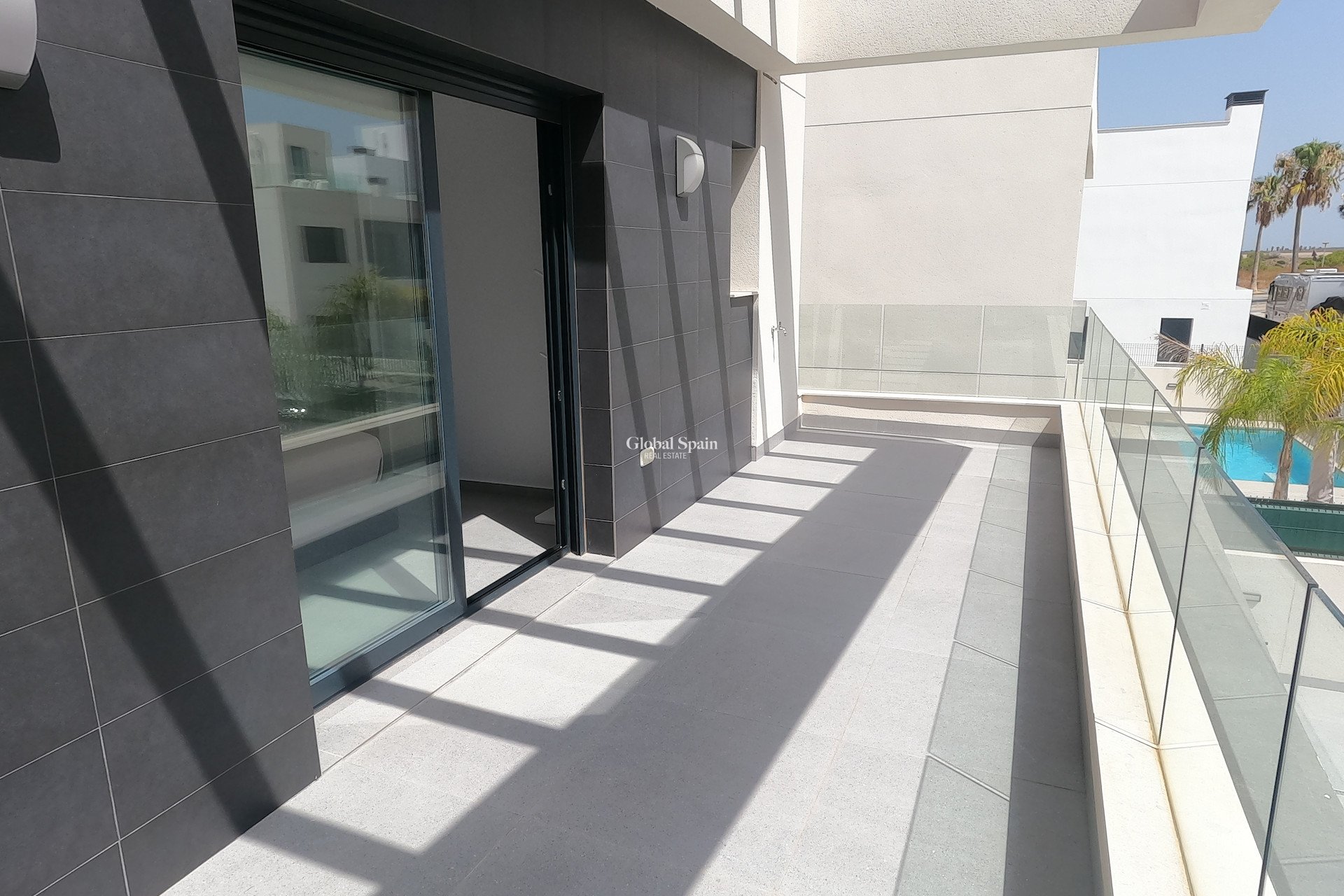Resale - VILLA -
ALGORFA - LA FINCA GOLF / ALGORFA
