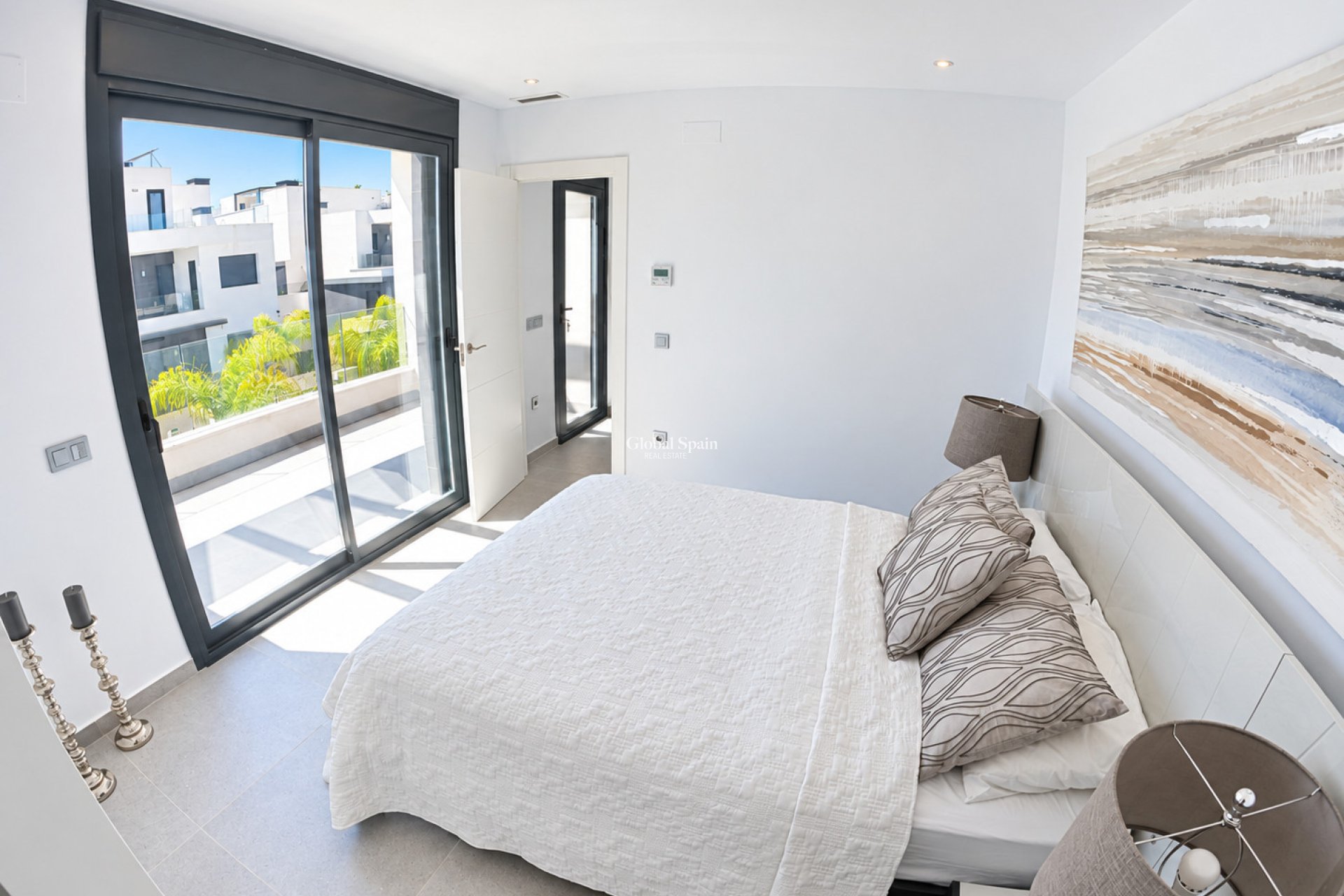 Resale - VILLA -
ALGORFA - LA FINCA GOLF / ALGORFA