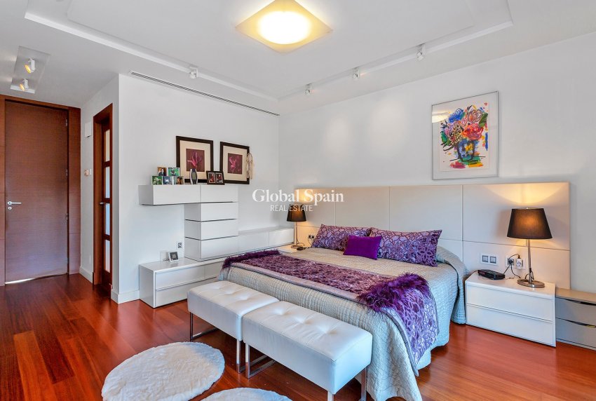 Resale - Villa -
ALGORFA - LA FINCA GOLF / ALGORFA