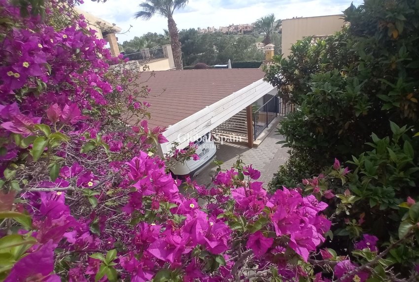 Resale - Villa -
ALGORFA - LA FINCA GOLF / ALGORFA